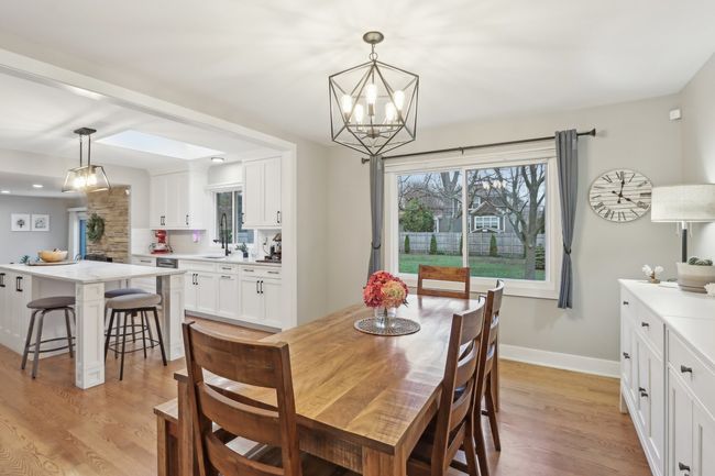2542 Woodlawn Rd, House other with 4 bedrooms, 3 bathrooms and 2 parking in Northbrook IL | Image 8