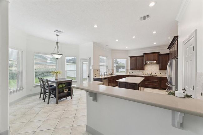 3505 Parkside Dr, House other with 4 bedrooms, 4 bathrooms and 3 parking in Pearland TX | Image 12