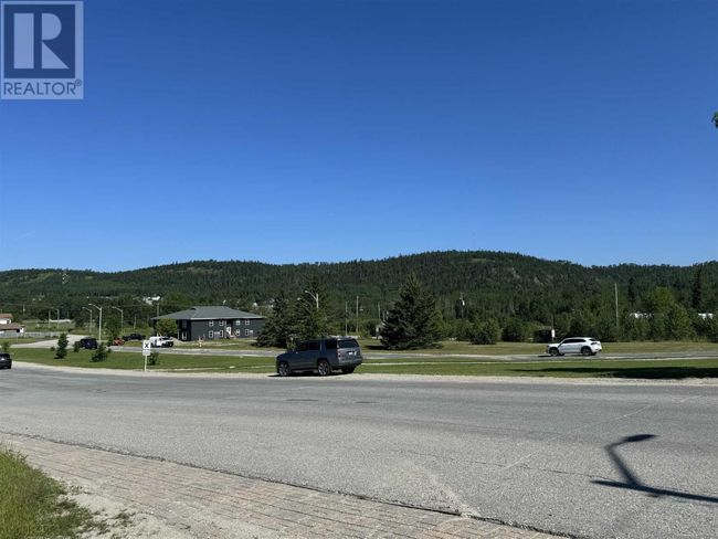 2 Neebig Ave, Home with 0 bedrooms, 0 bathrooms and null parking in Manitouwadge ON | Image 7