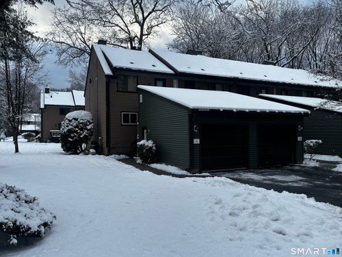 151-151 Wynwood Dr, Enfield, CT, 06082-6167 | Card Image