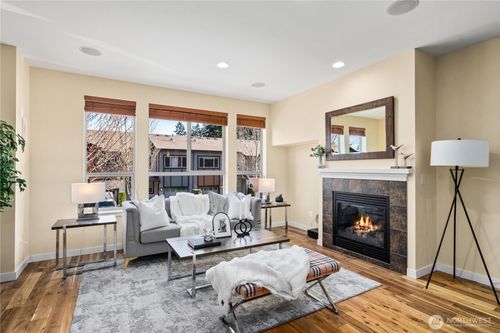 16528 2nd Park Se, Bothell, WA, 98012-4959 | Card Image
