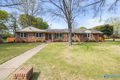 2100 Southpark Blvd Sw, Huntsville, AL, 35803-2136 | Card Image