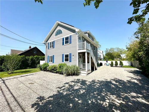 1-90 Wolcott Ave, Middletown, RI, 02842-5921 | Card Image