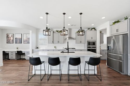 1923 W Summer Ln, San Tan Valley, AZ, 85144-0041 | Card Image