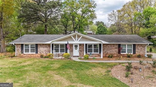 102 Ivy Ln, Calhoun, GA, 30701-1752 | Card Image