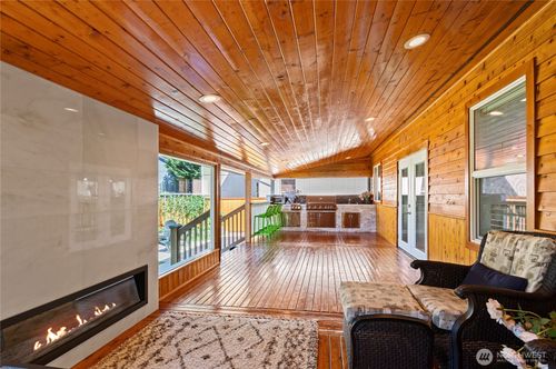 2615 170th Street Ct E, Tacoma, WA, 98445-7328 | Card Image