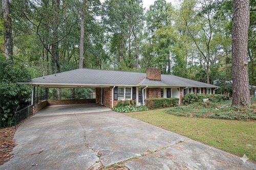 5860 Greenbrier Rd, Atlanta, GA, 30328-5216 | Card Image