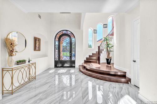 1342 Freshwater Dr, Bulverde, TX, 78163-1756 | Card Image