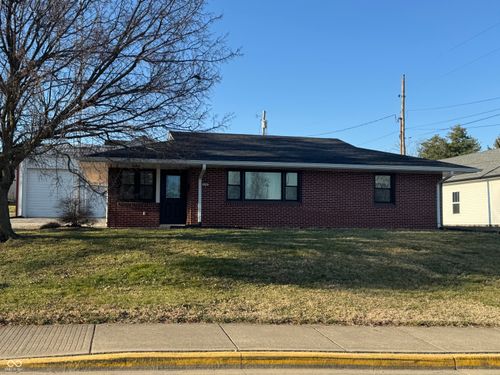 808 W Bridge St, Brownstown, IN, 47220-1107 | Card Image