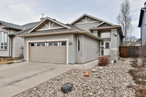 408 Thyrza Burkitt Link N, Lethbridge, AB, T1H5M5 | Card Image