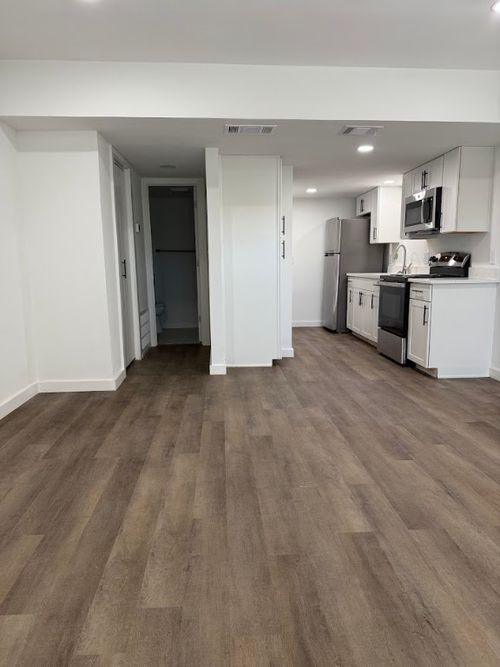 apt-8-2704 San Pedro St, Austin, TX, 78705-3924 | Card Image