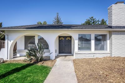 1399 E Boyer Drive, House other with 3 bedrooms, 1 bathrooms and null parking in Tulare CA | Image 3