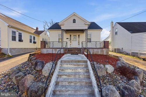 140 Maddock Ave, TRENTON, NJ, 08610-3514 | Card Image