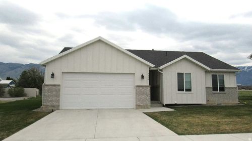 2396 200, Logan, UT, 84341-5536 | Card Image