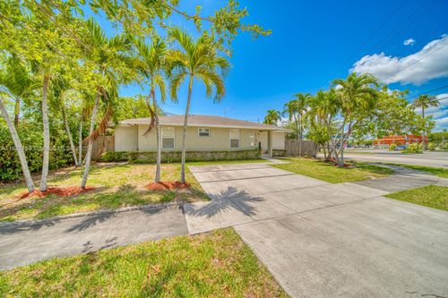 11492 Sw 190th Terrace Rd, Miami, FL, 33157-6503 | Card Image