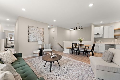 2450 County Road D W, Saint Paul, MN, 55112-7675 | Card Image