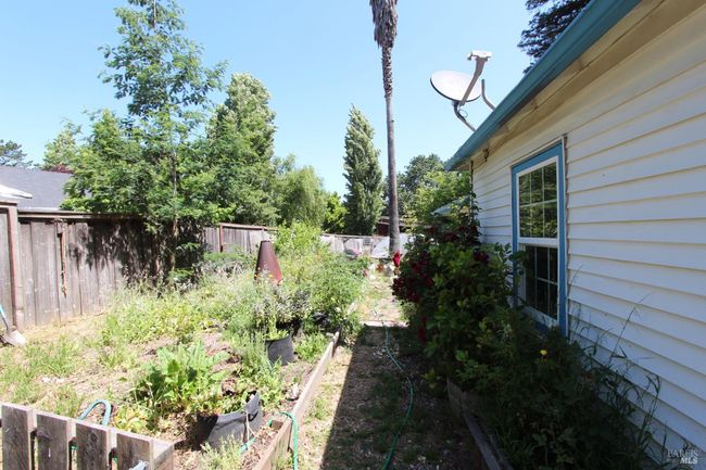 2383 Gravenstein Hwy S, Home with 0 bedrooms, 0 bathrooms and 5 parking in Sebastopol CA | Image 32