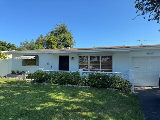 6340 Harding St, House other with 2 bedrooms, 1 bathrooms and null parking in Hollywood FL | Image 1