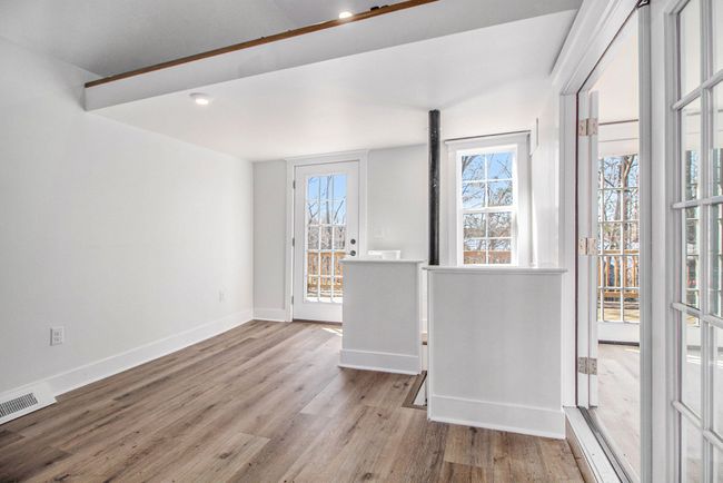 201 Templar Ave, House other with 3 bedrooms, 2 bathrooms and null parking in Pinckney MI | Image 5