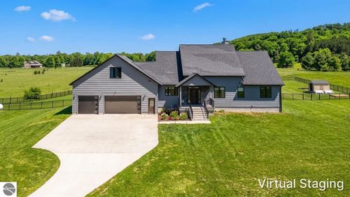 4639 Fouch Rd, Grawn, MI, 49637-9744 | Card Image