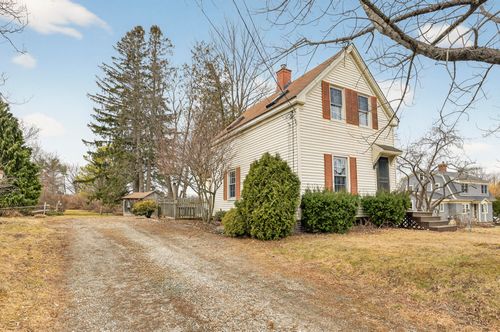 20 Depot Road, Falmouth, ME, 04105 | Card Image
