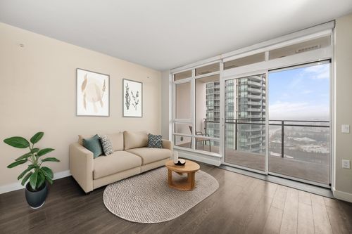 2308-2008 Rosser Avenue, Burnaby, BC, V5C0H8 | Card Image