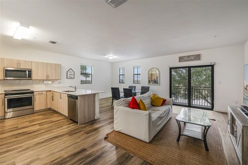 unit-202-15500 Sw 136th St, Miami, FL, 33196-3084 | Card Image