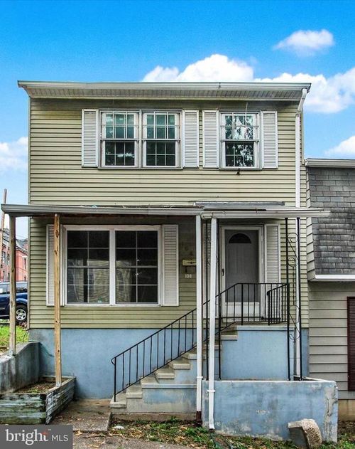 108 Walnut St, STEELTON, PA, 17113-2357 | Card Image