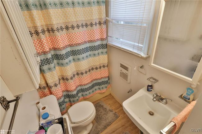424 W 4 Th St, Condo with 5 bedrooms, 2 bathrooms and 1 parking in BETHLEHEM PA | Image 17