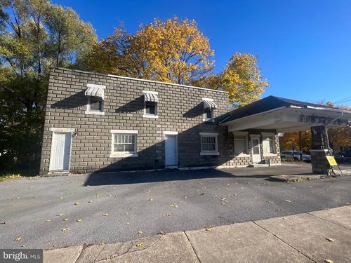 750 Winchester Ave, Martinsburg, WV, 25401-2104 | Card Image