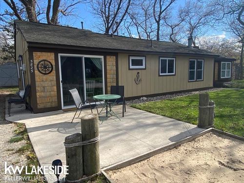 5825 Oak Pointe Drive, Caseville Township, MI, 48725 | Card Image