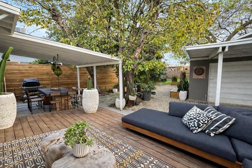 230 W Elmwood Ave, Burbank, CA, 91502-2410 | Card Image