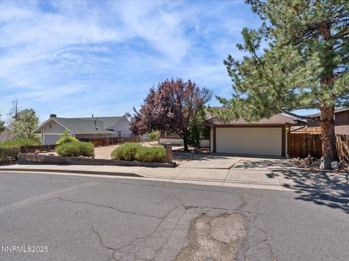 3852 Bexley Square, Reno, NV, 89503 | Card Image
