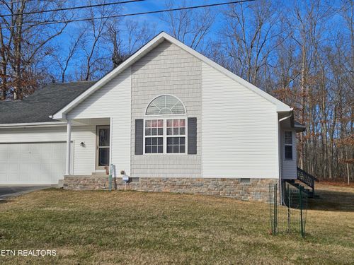 6219 Osage Rd, Crossville, TN, 38572-6668 | Card Image