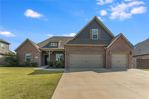 421 Romano Ave, Springdale, AR, 72762-6340 | Card Image