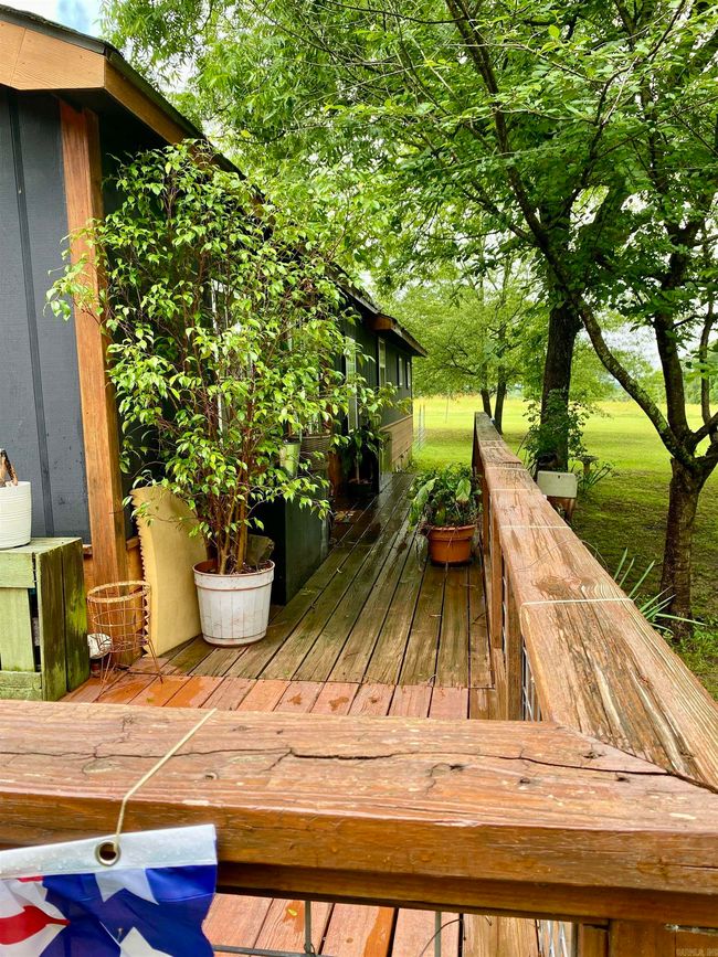 882 S Palmer Rd, House other with 3 bedrooms, 1 bathrooms and null parking in Clarksville AR | Image 25