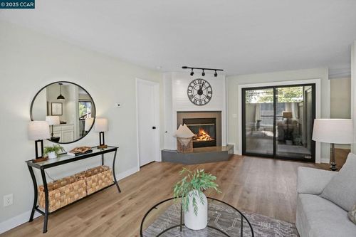 1680 San Miguel Dr, Walnut Creek, CA, 94596-4873 | Card Image