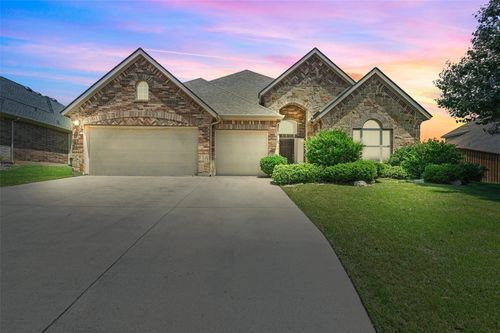 1108 Killian Dr, Mansfield, TX, 76063-6035 | Card Image