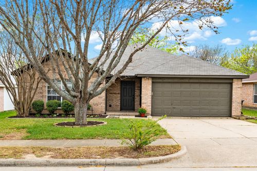 1011 Ridgecrest Dr, Mckinney, TX, 75069-7970 | Card Image
