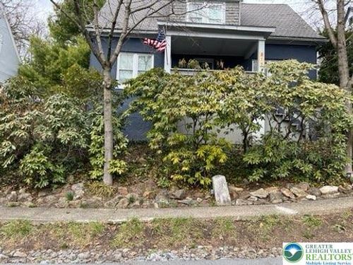 815 Wilbur St, EASTON, PA, 18042-1423 | Card Image