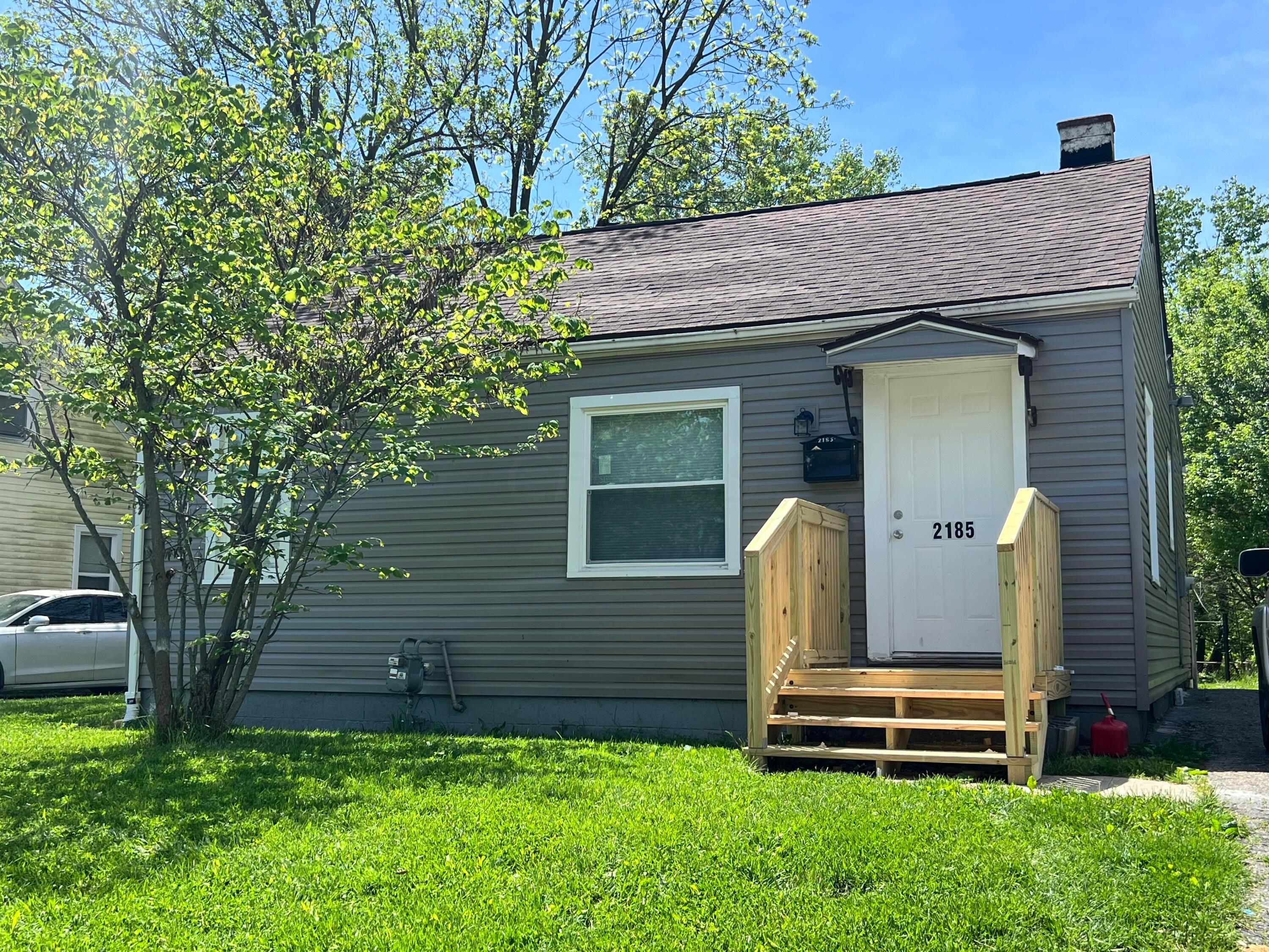 Middlehurst Dr, Columbus, OH 43219