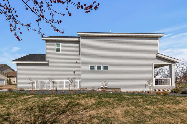 3068 Walden Dr | Image 40