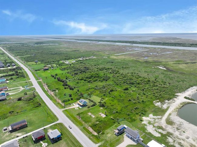 1239 Highway 87, Home with 0 bedrooms, 0 bathrooms and null parking in Gilchrist TX | Image 9