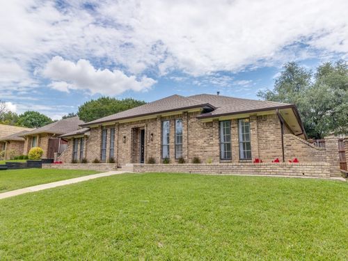 7310 Hundley Blvd, Dallas, TX, 75231-4723 | Card Image