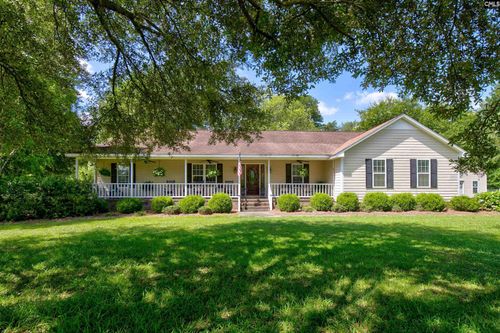 11 Riders Ridge Road, Bishopville, SC, 29010-9999 | Card Image