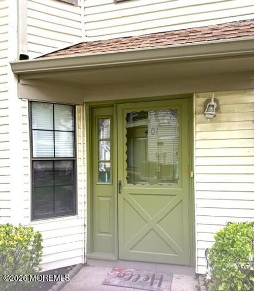 401-401 Sunshine Ct, Parlin, NJ, 08859-2404 | Card Image