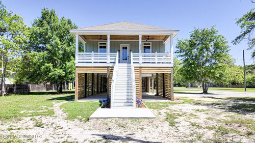 350 Menge Ave, Pass Christian, MS, 39571 | Card Image