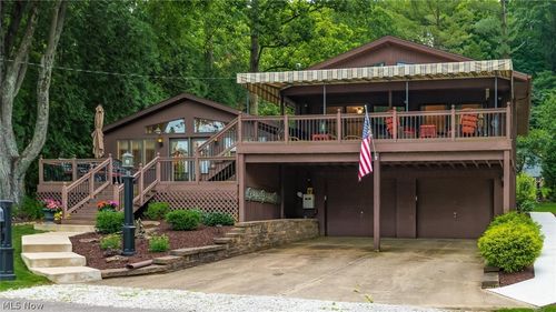 9186 Cherry Lane Nw, Mineral City, OH, 44656 | Card Image