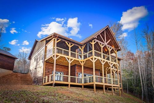 290 Weaver Creek Overlook, Blue Ridge, GA, 30513-7390 | Card Image