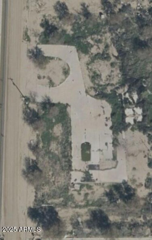 --9515 S Russell Rd, Casa Grande, AZ, 85193-4600 | Card Image